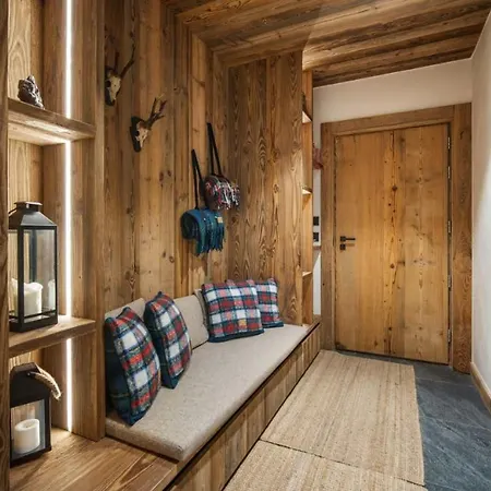 Luxury 4br 10p Fireplace Mountain Views And Garden بيت للعطل